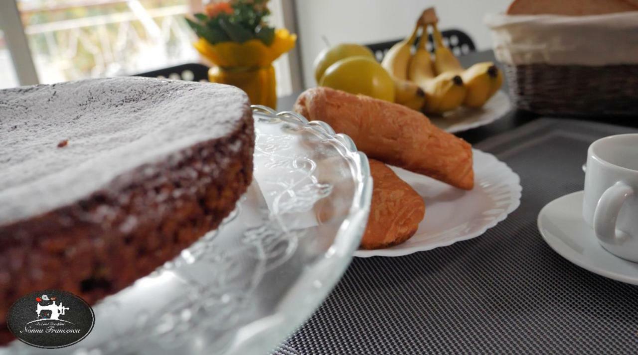 Nonna Francesca Acomodação com café da manhã Patti Exterior foto